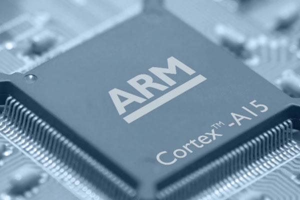 Несмотря на распространенность разработок ARM в мобильных процессорах (они использовались в 15 млн чипов, выпущенных за последний год), доход компании в 2015 году составил всего $1 млрд